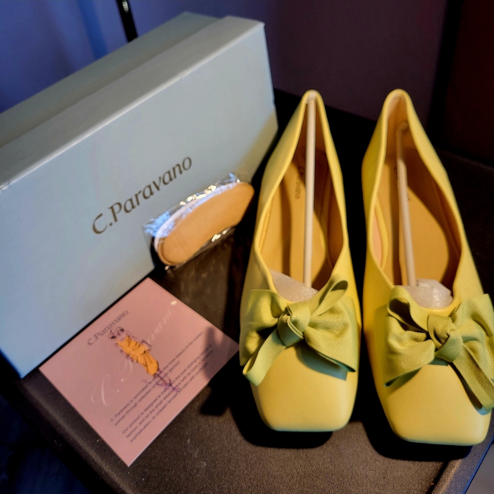 NIB "Hot Yellow" Leather Ballet Flats With Square Toe